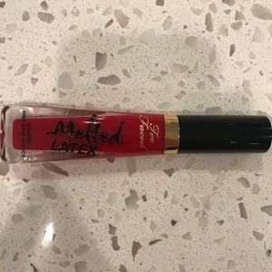 Too faced melted latex liquified hi shine lipstick